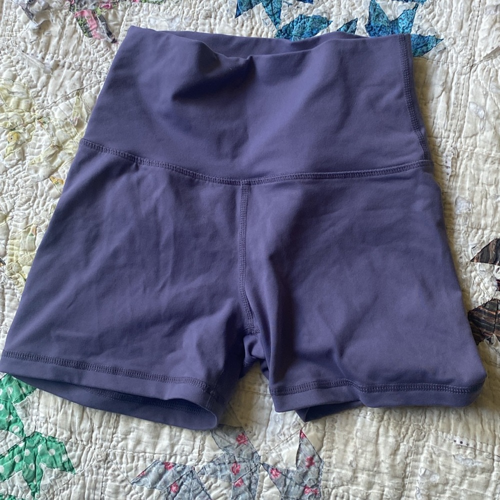 2 Pairs Echt Force Scrunch Shorts XS purple and yellow